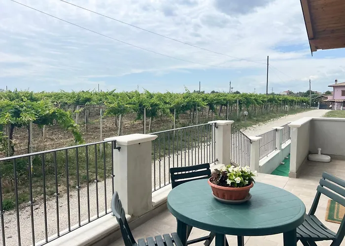 La Casa Nel Vigneto Апартаменты *